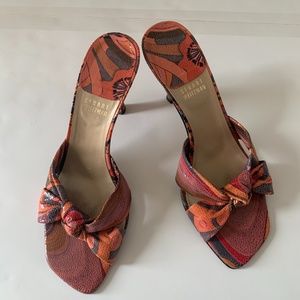 Fun Stuart Weitzman sandals size 8.5M